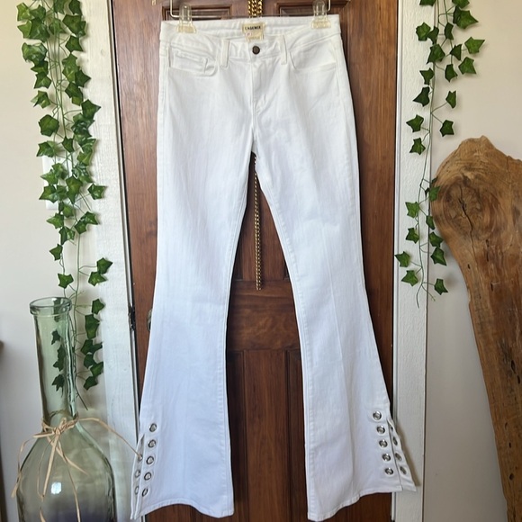 L'AGENCE Elysee Lowrise Flare Jeans Grommets Long Tall 34 Inseam White |… - Picture 1 of 13